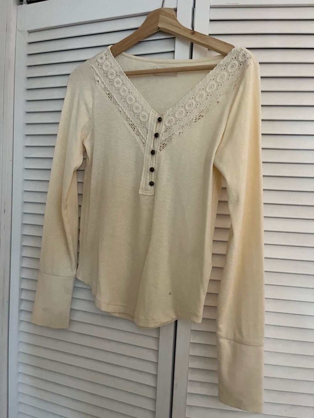 Lucky Brand Cream Lace-Trim Henley Long Sleeve Top